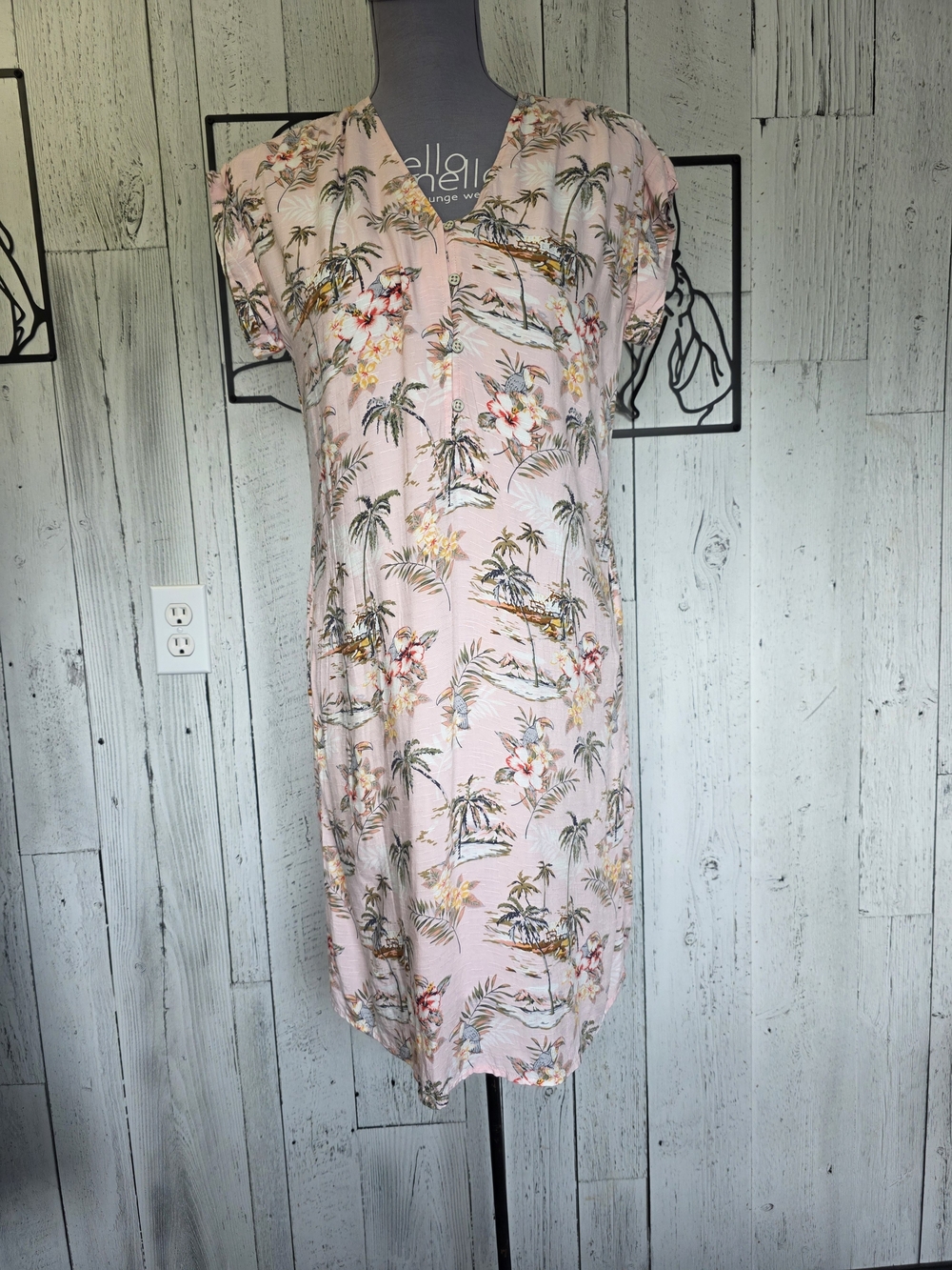 Tribal Femme Pink Tropical Palm Print Button Front Dress | Size Small | Pre-Love - Picture 2 of 14